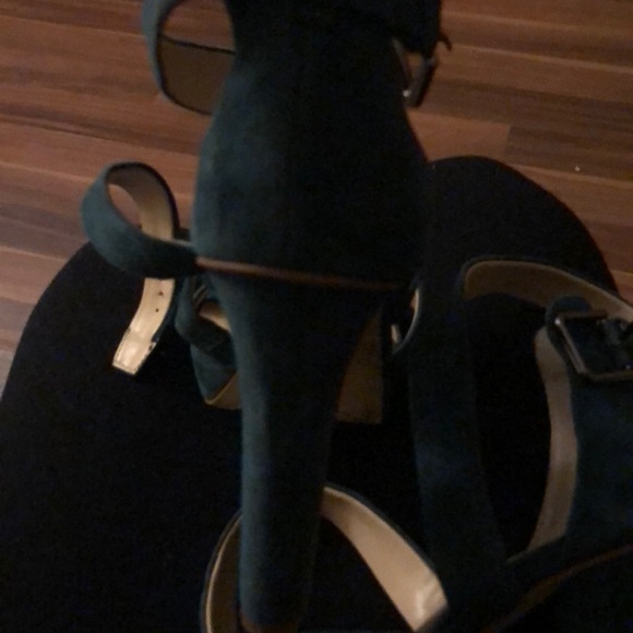 Gorgeous heels - Picture 5 of 7